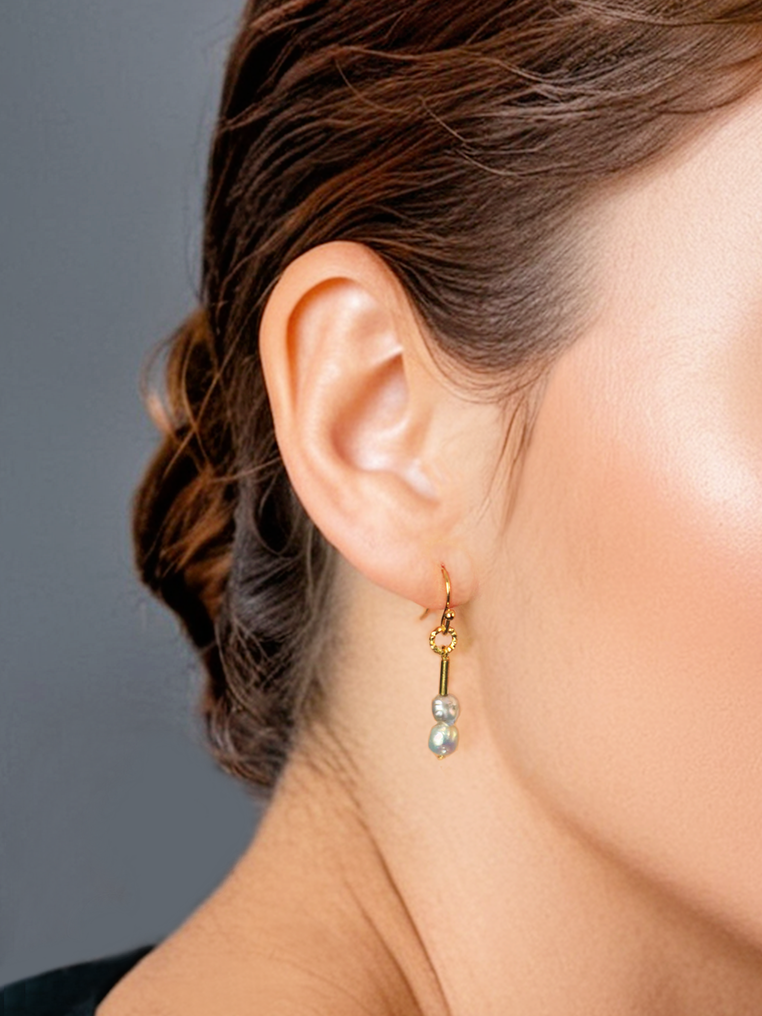 Kalia Pearl Earring – A handcrafted earrings by Alysian.