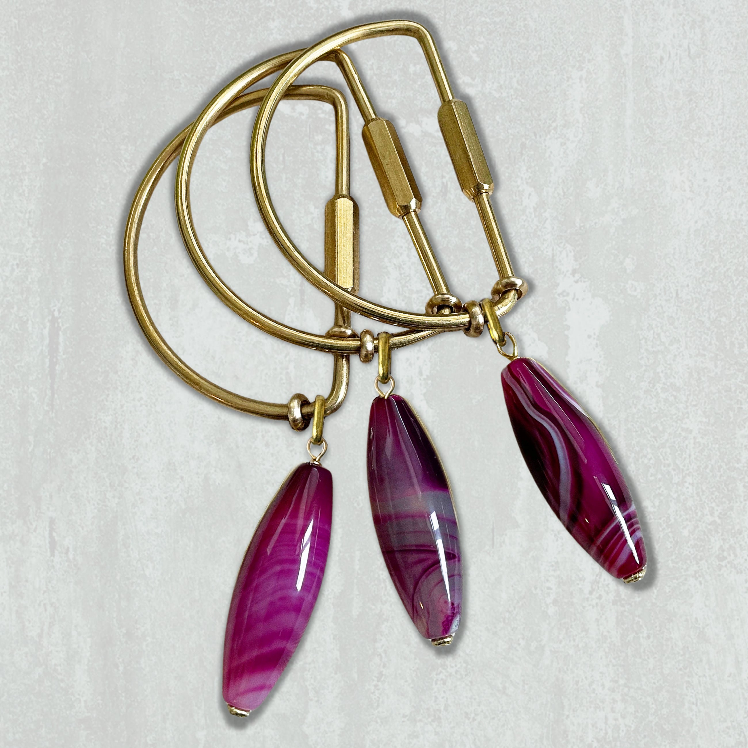 Gemstone Keyring | Rock & Key – D-Style Carabiner – A handcrafted key ring by Alysian.