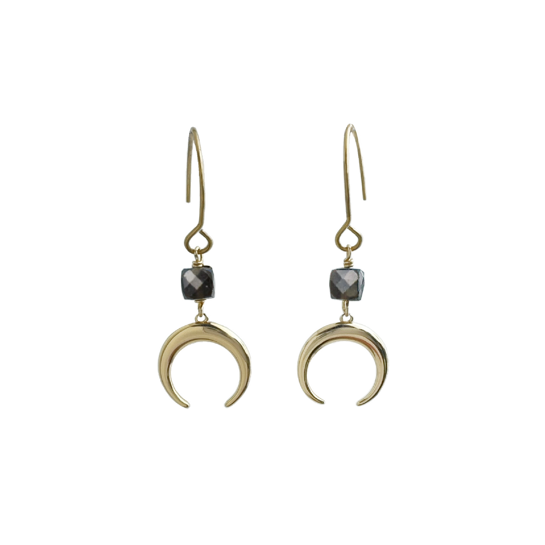 Moon Sheen Earring – A handcrafted earrings by Alysian.