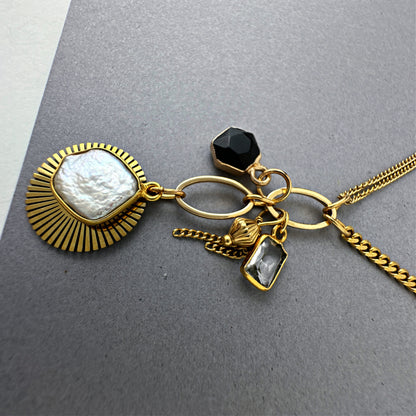 Kinley Cluster Pendant Necklace – A handcrafted necklace by Alysian.