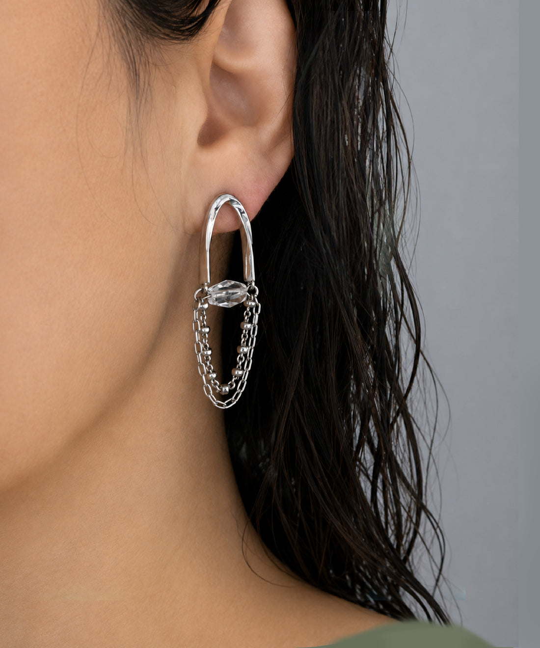 A close-up of a model&