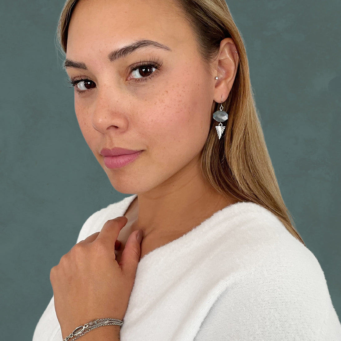 Reina Labradorite Earring – A handcrafted earring by Alysian.