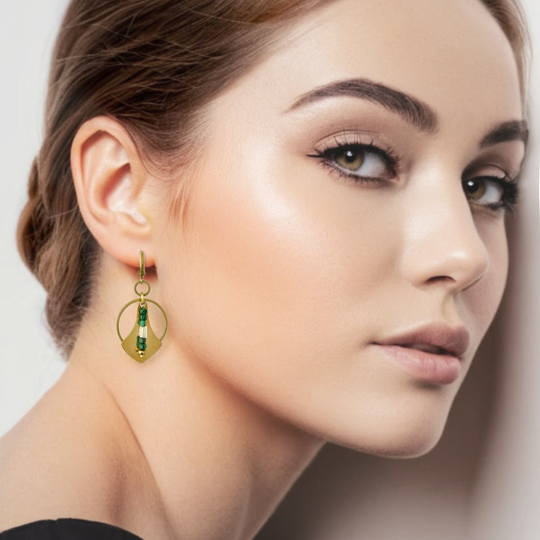 Silvana Hoop Earring - Malachite – A handcrafted earrings by Alysian.